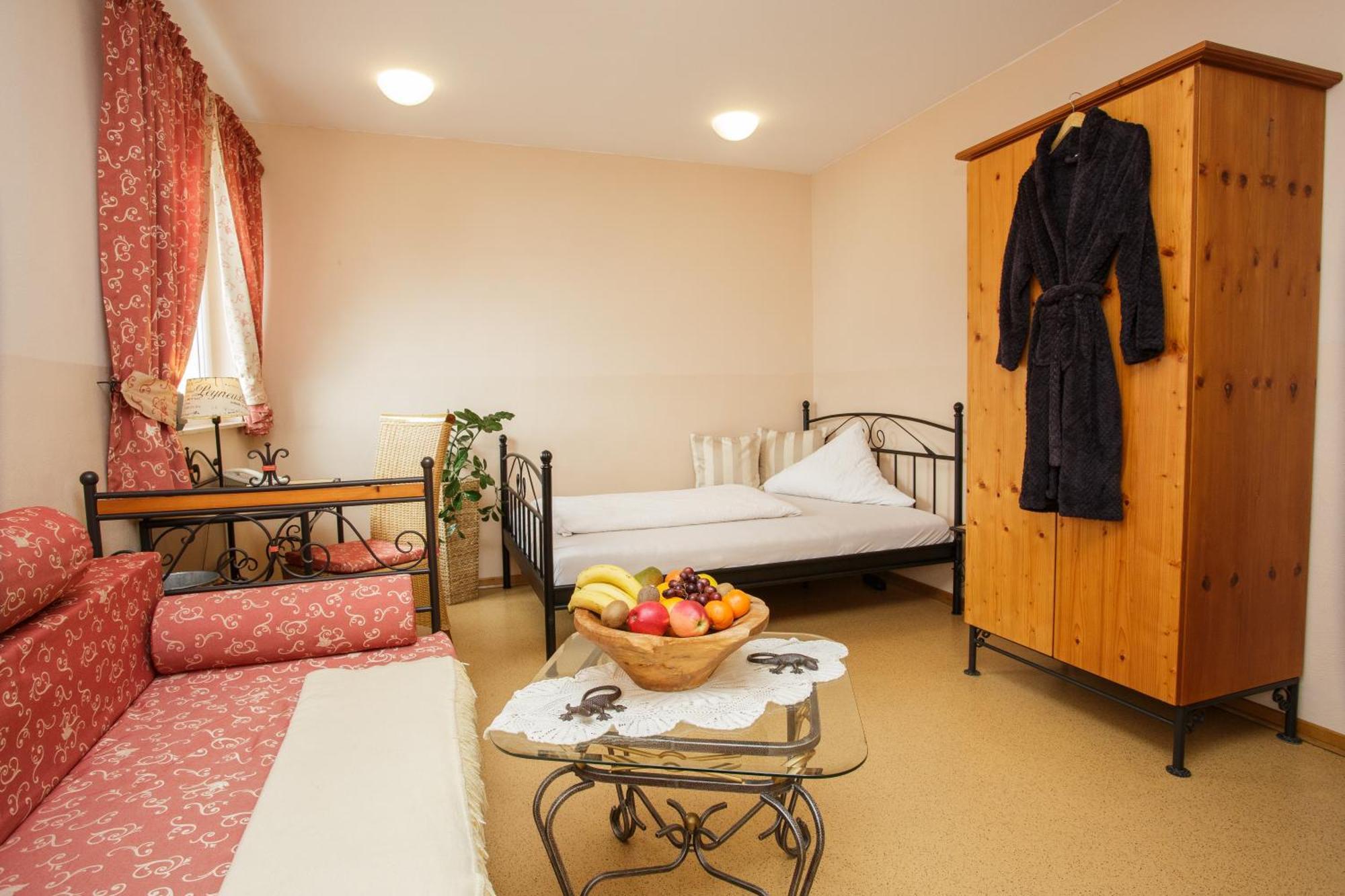 Mediterran Hotel Juwel Karlstein am Main المظهر الخارجي الصورة