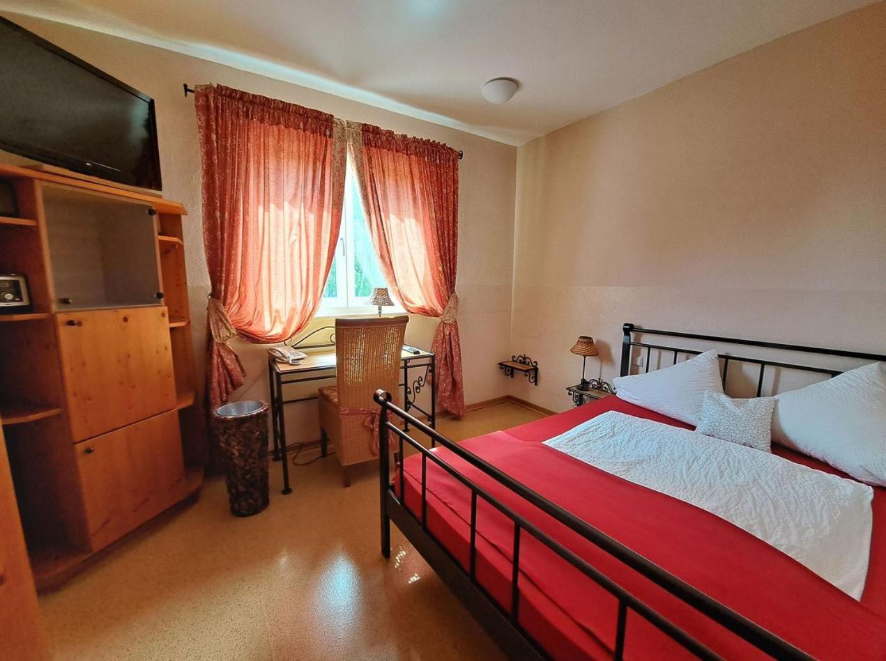 Mediterran Hotel Juwel Karlstein am Main المظهر الخارجي الصورة