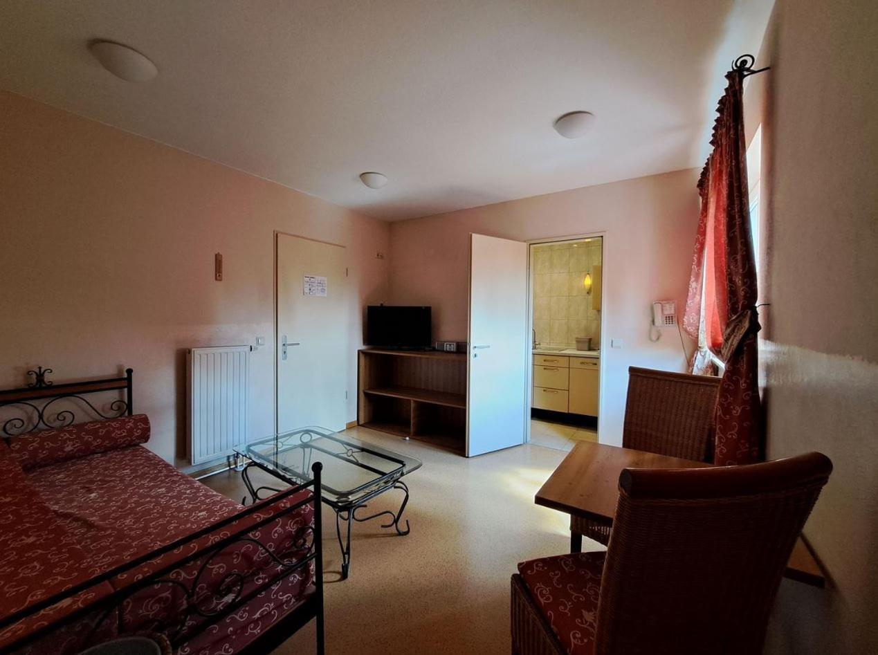 Mediterran Hotel Juwel Karlstein am Main المظهر الخارجي الصورة