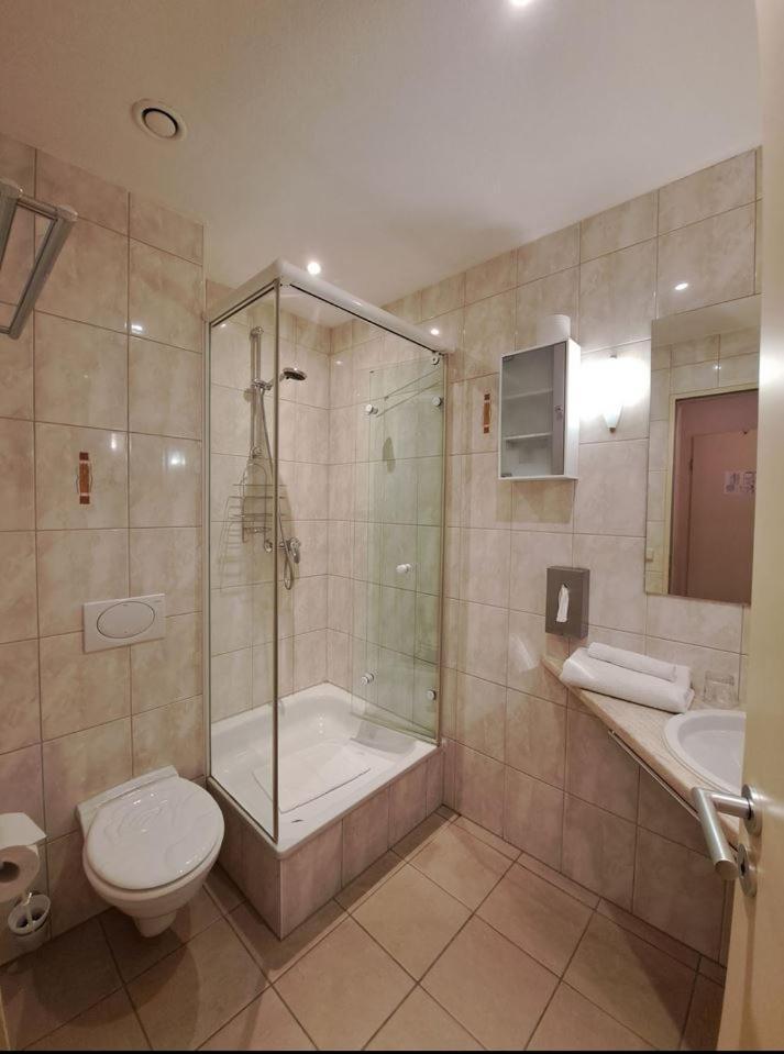 Mediterran Hotel Juwel Karlstein am Main المظهر الخارجي الصورة